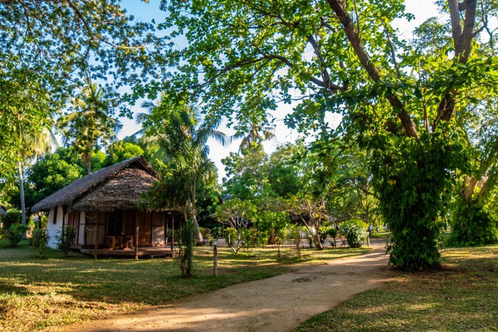 Andilana Lodge エクステリア 写真